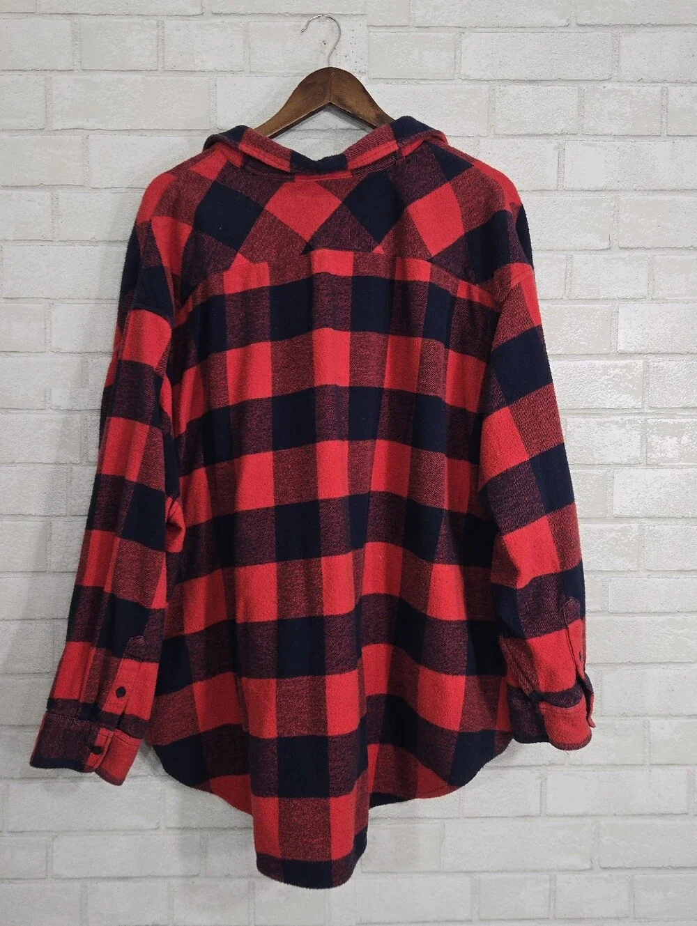 aerie have flannel print Shacket top - Picture 15 of 15